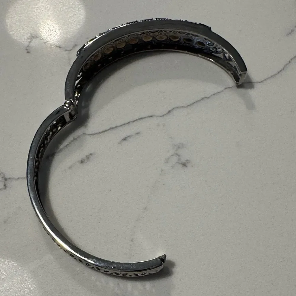Elegant Silver and Black Women's Bracelet
